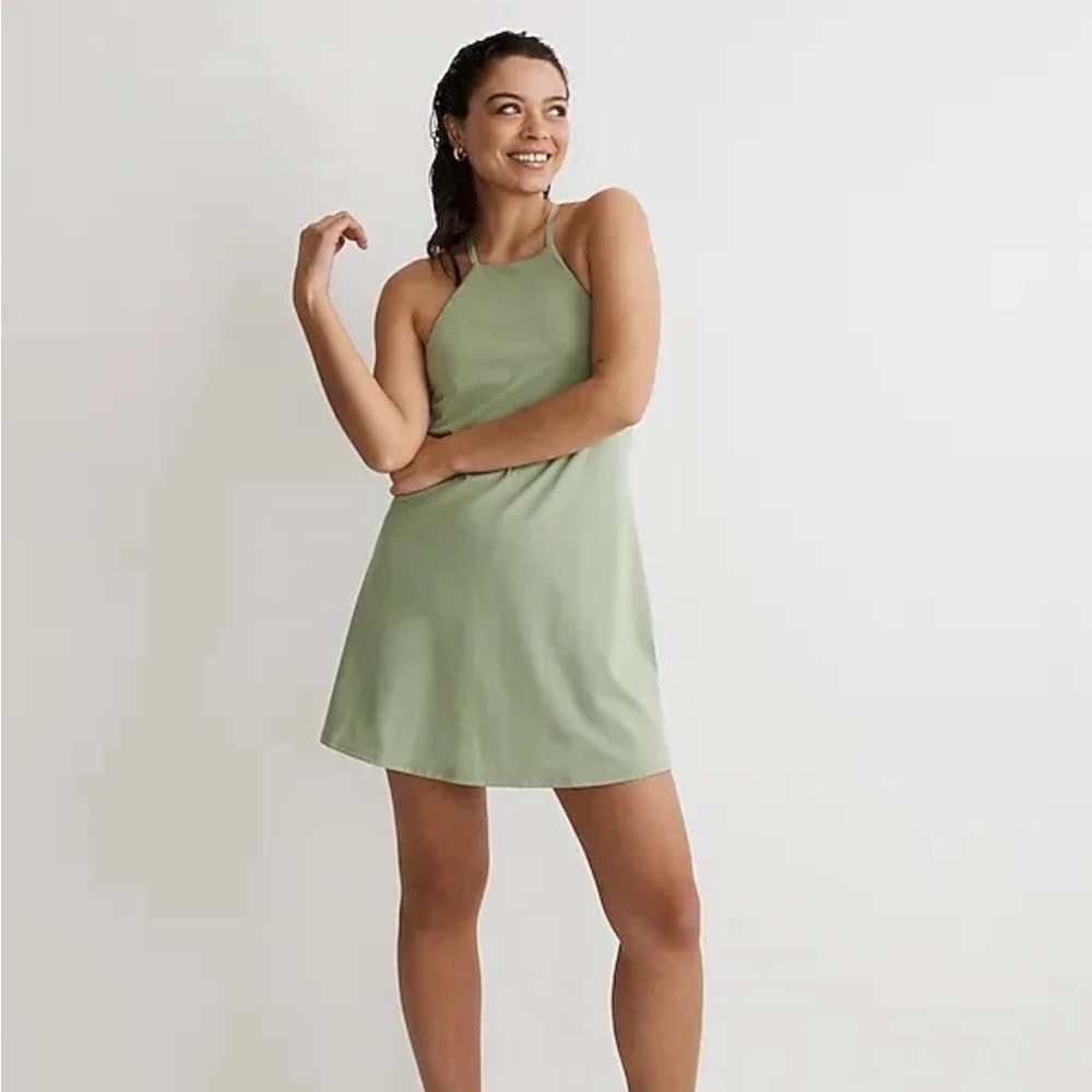 Madewell MWL Flex 2.0 Fitness Dress in a light green XL